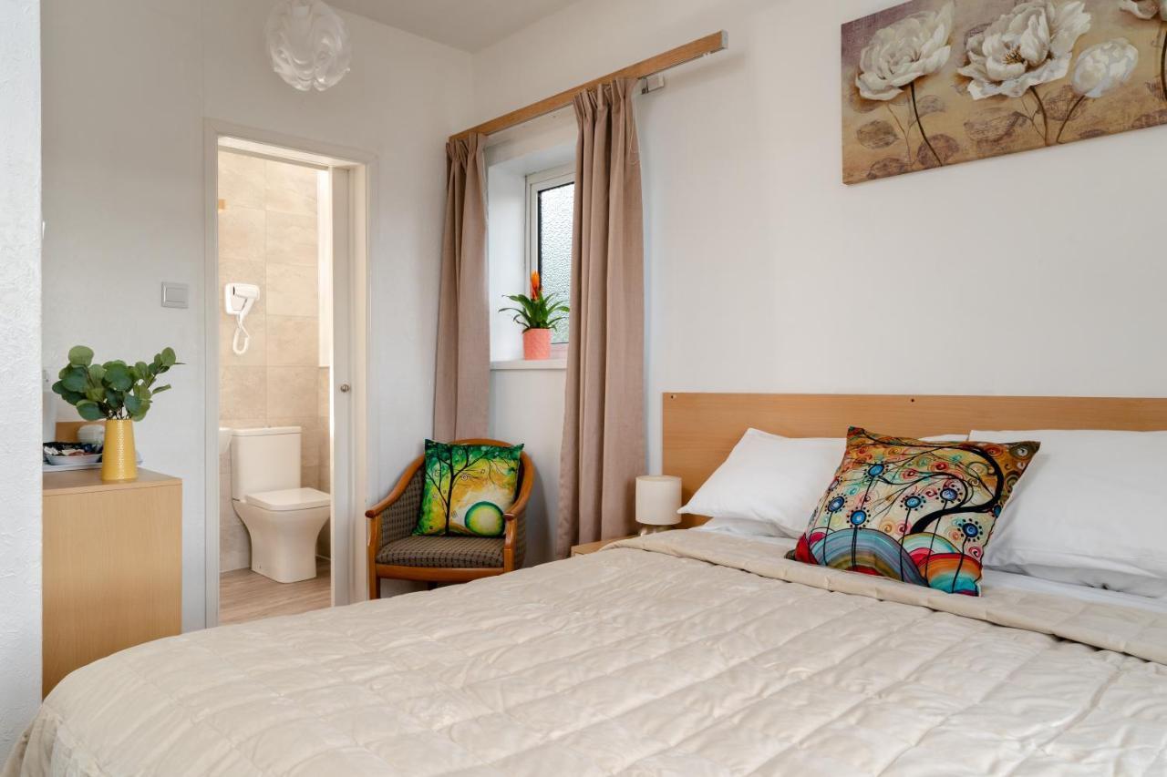 The Torland - Paignton Seafront - Free Parking, All Rooms En-Suite Exterior foto