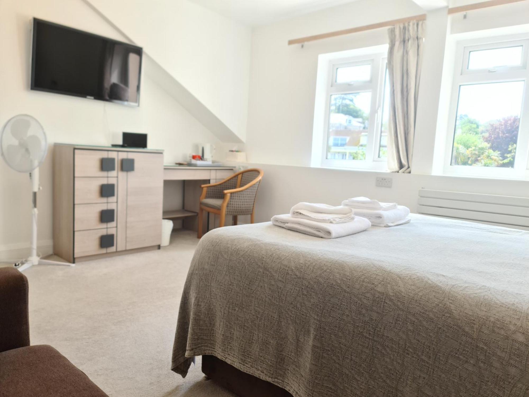 The Torland - Paignton Seafront - Free Parking, All Rooms En-Suite Exterior foto